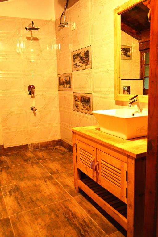 마날리 The Sunshine Heritage B&B 객실 사진